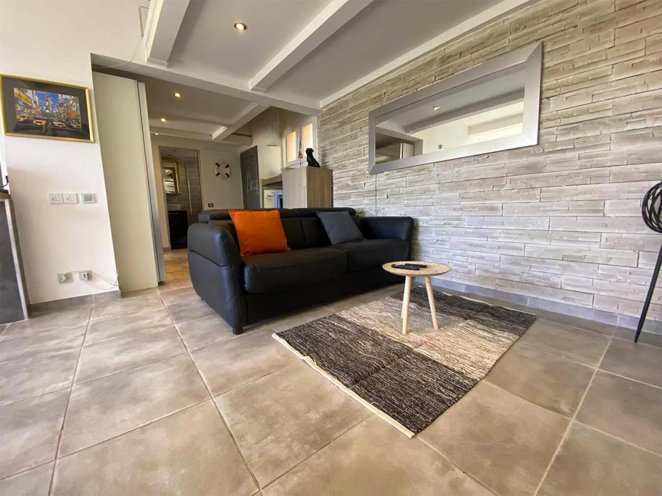 Vuemer Bandol - Grande Terrasse De 45M2 Vue Mer Piscine Parking Luaran gambar
